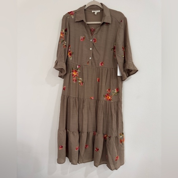 Fig and Flower. Floral Embroidered Brown Dress 💖🌸💐 - Picture 2 of 8